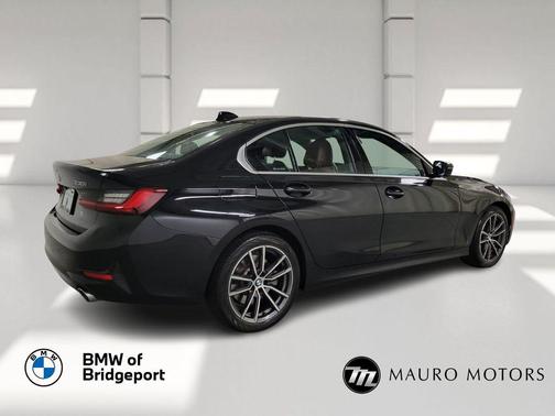 2022 BMW 330 xDrive