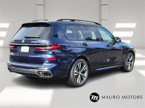 2026 BMW X7 M60i