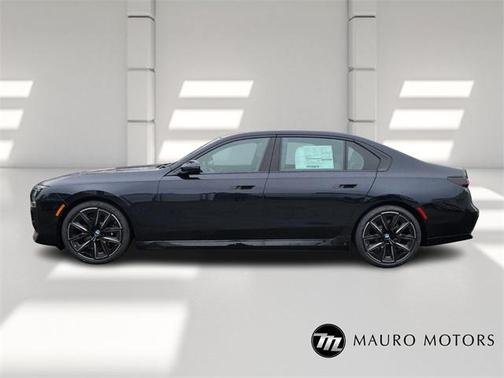 2025 BMW i7 xDrive60