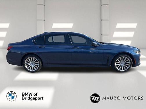 2021 BMW 740 xDrive