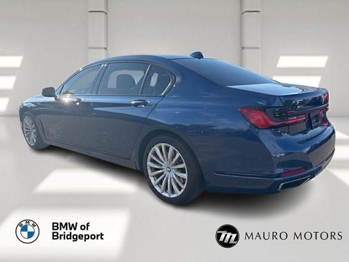 2021 BMW 740 xDrive