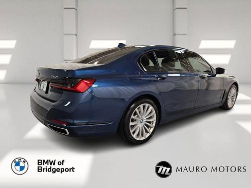 2021 BMW 740 xDrive