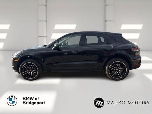 2021 Porsche Macan Base