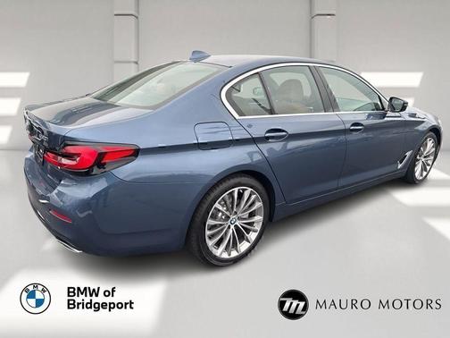 2023 BMW 530 i xDrive