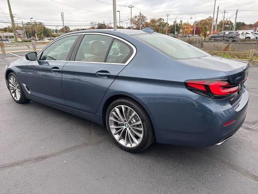 2023 BMW 530 i xDrive