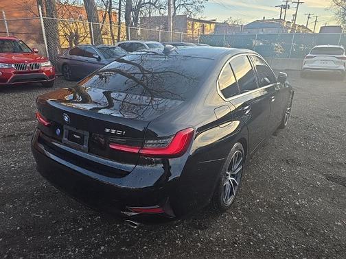 2019 BMW 330 xDrive