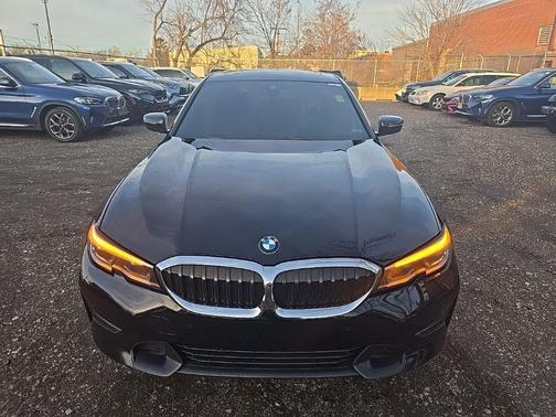 2019 BMW 330 xDrive