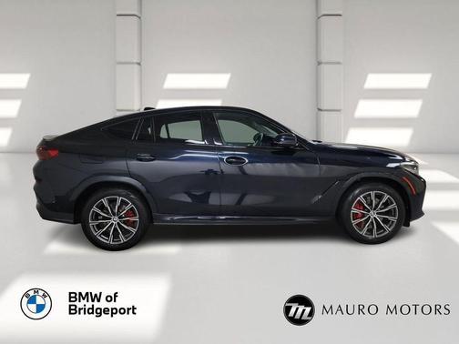 2023 BMW X6 xDrive40i