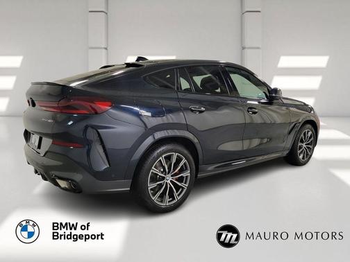 2023 BMW X6 xDrive40i