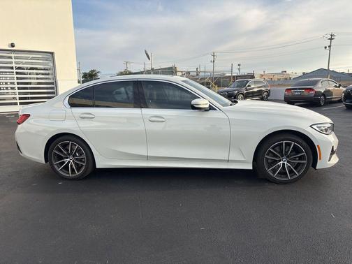 2020 BMW 330 xDrive