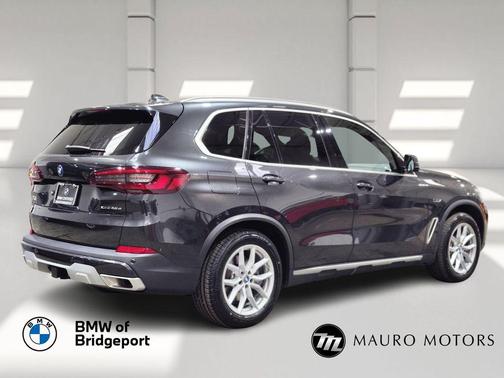2023 BMW X5 PHEV xDrive45e