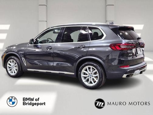 2023 BMW X5 PHEV xDrive45e