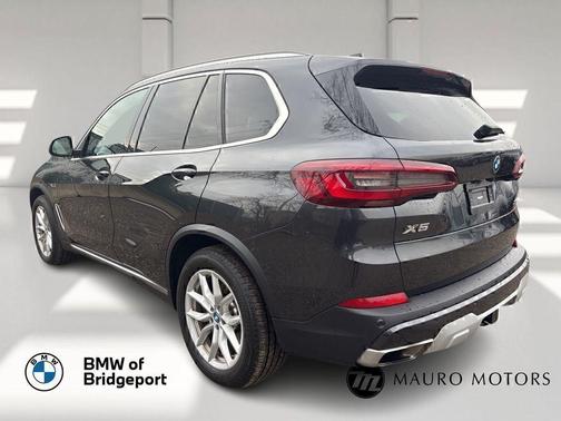 2023 BMW X5 PHEV xDrive45e