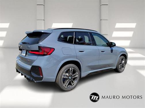 2025 BMW X1 M35i