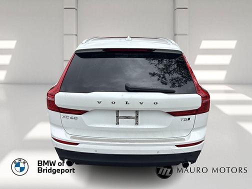 2018 Volvo XC60 T5 Momentum