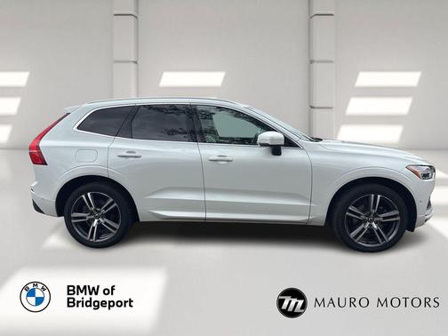 2018 Volvo XC60 T5 Momentum