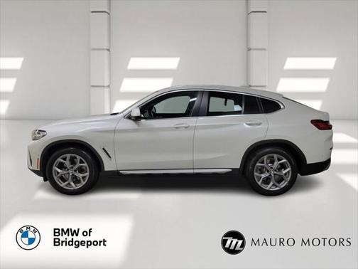 2024 BMW X4 xDrive30i