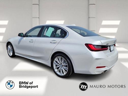 2024 BMW 330 i xDrive