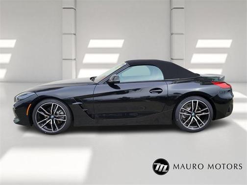 2025 BMW Z4 sDrive30i