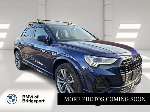 2024 Audi Q3 Premium 45 TFSI S line quattro Tiptronic