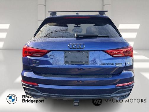 2024 Audi Q3 Premium 45 TFSI S line quattro Tiptronic