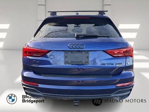 2024 Audi Q3 Premium 45 TFSI S line quattro Tiptronic