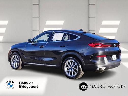2023 BMW X6 xDrive40i