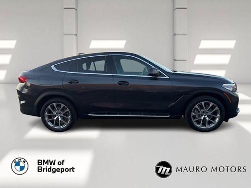 2023 BMW X6 xDrive40i