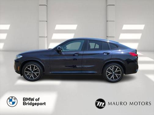 2022 BMW X4 xDrive30i