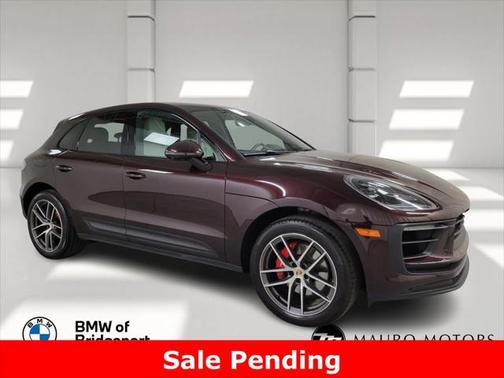 2023 Porsche Macan Base