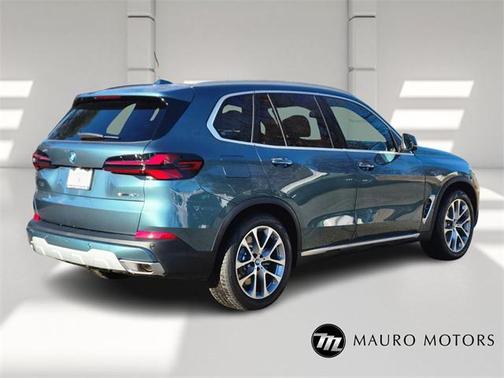 2026 BMW X5 PHEV xDrive50e