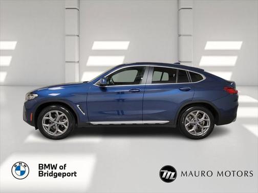2023 BMW X4 xDrive30i