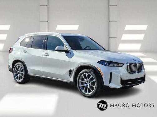 White 2026 BMW X5 PHEV xDrive50e