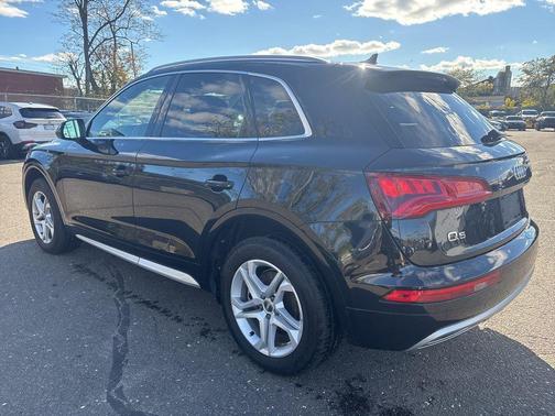 2018 Audi Q5 2.0T Tech Premium