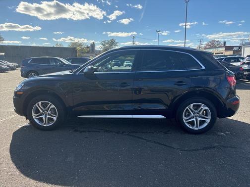 2018 Audi Q5 2.0T Tech Premium