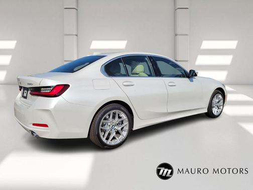 2025 BMW 330 i xDrive