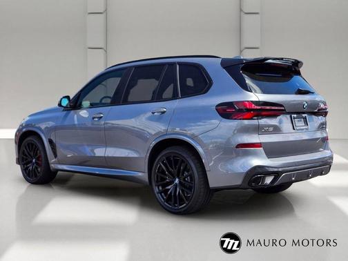 Gray 2026 BMW X5 xDrive40i