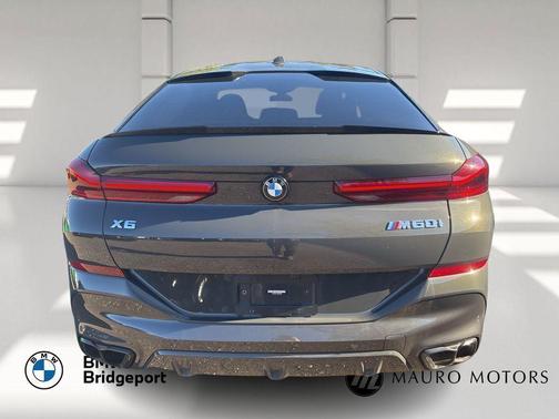 2024 BMW X6 M60i