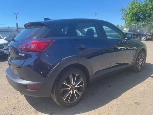 Deep Crystal Blue Mica 2017 Mazda CX-3 Touring