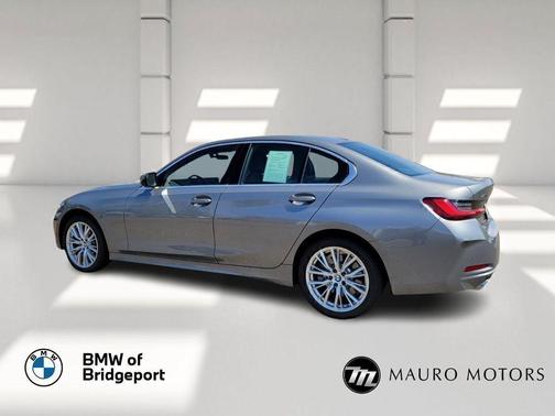 2024 BMW 330 i xDrive