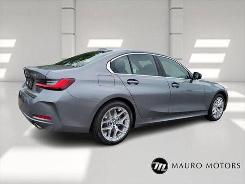 2025 BMW 330 i xDrive