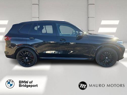 2023 BMW X5 M50i