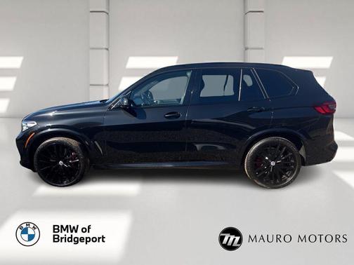 2023 BMW X5 M50i