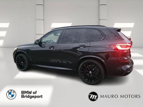 2023 BMW X5 M50i