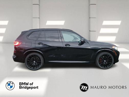 2023 BMW X5 M50i