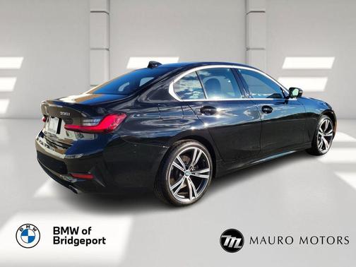 2022 BMW 330 xDrive