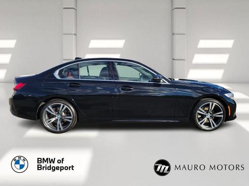 2022 BMW 330 xDrive