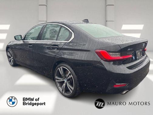 2022 BMW 330 xDrive