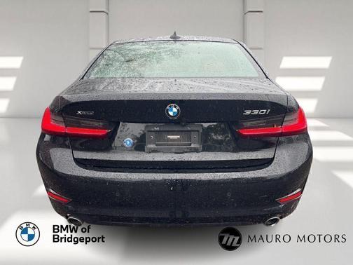2022 BMW 330 xDrive