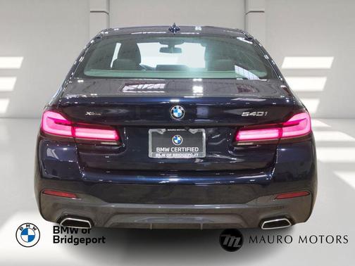 2023 BMW 540 i xDrive